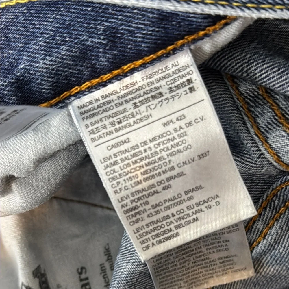 Levis classic levi